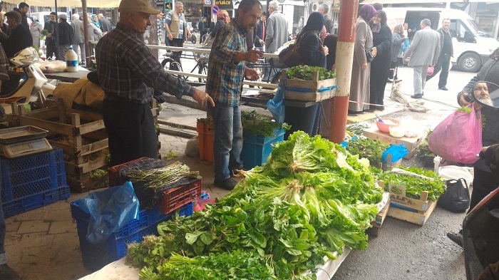 KÖYLÜ PAZARINDA BEREKET VAR