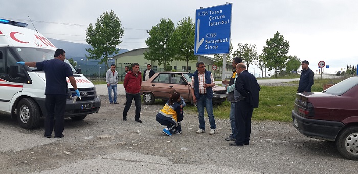 ÇORUM’DA İKİ OTOMOBİL ÇARPIŞTI: 1 YARALI