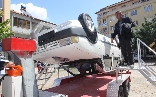 SİMÜLASYON ARACI İLE TERS DÖNDÜLER