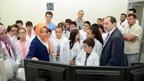 ÇORUMLU ÇOCUKLAR ÜNİVERSİTEYİ SEVDİ