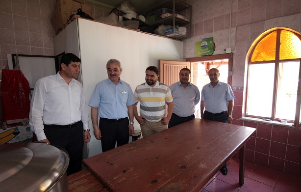 OSMANCIK BELEDİYE BAŞKANA HAMZA KARATAŞ, HER YIL RAMAZAN AYINDAİMARET AŞEVİNDE SICAK YEMEK HAZIRLANDIĞINI İFADE ETTİ (İHA/ÇORUM-İHA)