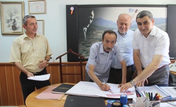 TOPÇUBAŞI'NIN VERDİĞİ VEKALETLE TAPU MÜDÜRLÜĞÜNDE DEVİR İŞLEMİ YAPILDI (İSMAİL KABAKDERE/ÇORUM-İHA)