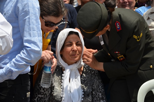 MARDİN'İN DERİK İLÇESİNDE OPERASYON SIRASINDA TERÖR ÖRGÜTÜ PKK İLE GİRİLEN ÇATIŞMADA ŞEHİT OLAN JANDARMA ASTSUBAY ÜSTÇAVUŞ MUSTAFA AYNA, ÇORUM’UN OSMANCIK İLÇESİNDE SON YOLCULUĞUNA UĞURLANIYOR. (İSMAİL KABAKDERE/ÇORUM-İHA)