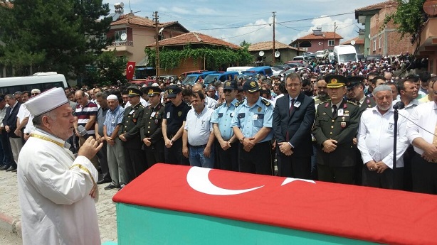 TERÖR KURBANINA ÇORUM’DA HÜZÜNLÜ VEDA