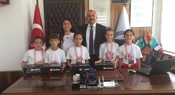 İSBİR’DEN BAŞARILI SPORCULARA DESTEK