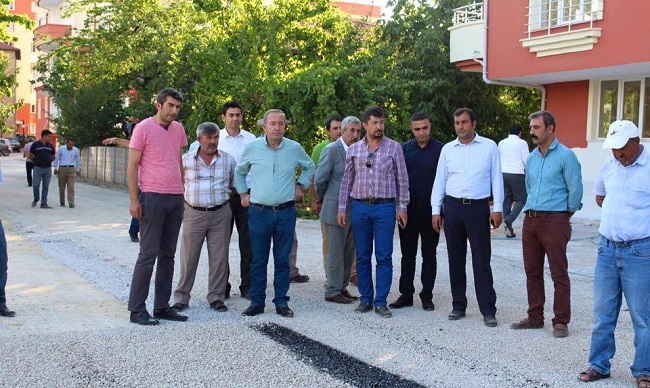 SUNGURLU’DA ASFALTSIZ YOL KALMAYACAK