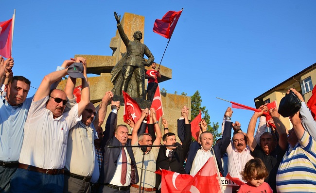 PROTOKOL ÜYELERİ ATATÜRK MEYDANI'NDA BASIN AÇIKLAMASI YAPTI (SERKAN ŞANSEVER/ÇORUM-İHA)