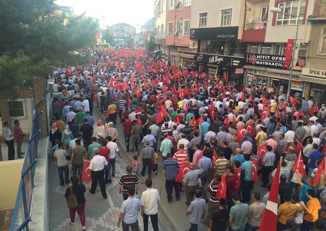 YÜRÜYÜŞE BİNLERCE VATANDAŞ KATILDI (SERKAN ŞANSEVER/ÇORUM-İHA)