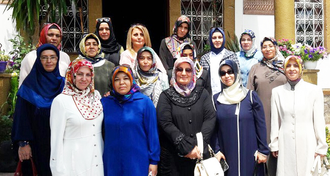 ÇORUMLU ANNELER DARBEYE LANET OKUDU