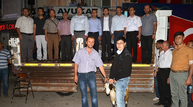 DARBEYE KARŞI ŞÜKÜR KURBANI KESİLDİ