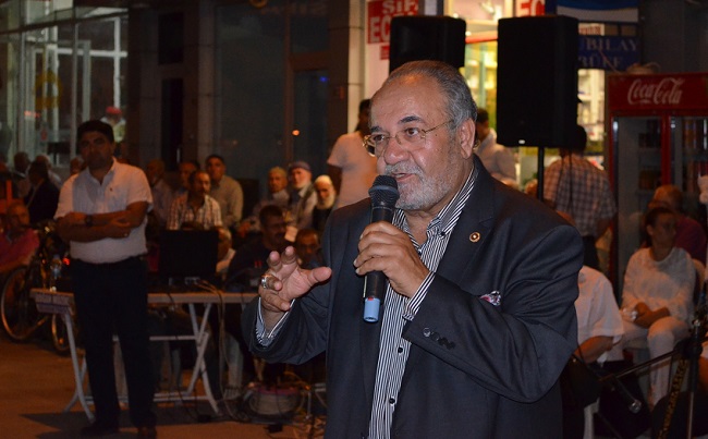 ÇORUM MİLLETVEKİLİ SALİM USLU KARGI'DA DEMOKRASİ NÖBETİNDE HALKA SESLENDİ (TURAN OZAN ACAR/ÇORUM-İHA) (TURAN OZAN ACAR/ÇORUM-İHA)