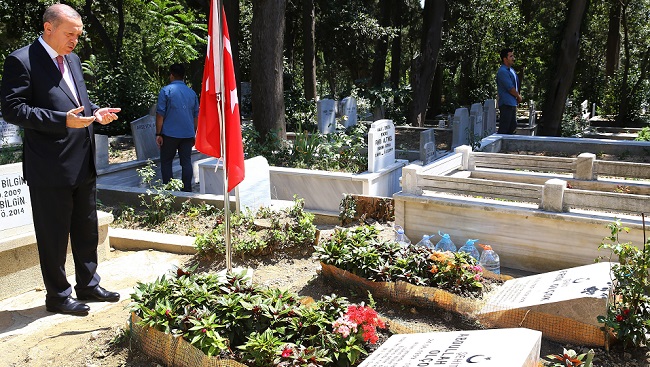 ÇORUMLU DAVA ARKADAŞINI UNUTMADI