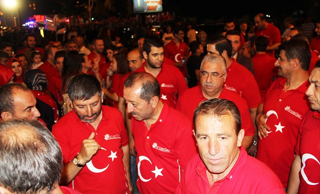 ÇORUMGAZ. AŞ. ÇALIŞANLARI DEMOKRASİ MİTİNGİNE KATILARAK DEMOKRASİYE SAHİP ÇIKTI (M. MUTTALİP YALÇIN/ÇORUM-İHA)