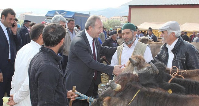 SUNGURLU’DA HAYVAN PAZARI TAŞINIYOR
