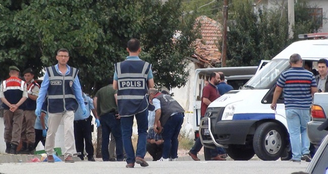 ÇORUM’DA KOMŞU DEHŞETİ: 4 KİŞİ ÖLDÜ!