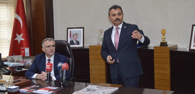 MALİYE BAKANI NACİ AĞBAL, ÇORUM BELEDİYESİNİ ZİYARET ETTİ (M. MUTTALİP YALÇIN/ÇORUM-İHA)