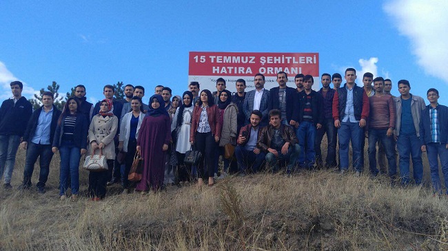 AK GENÇLİKTEN 15 TEMMUZ HATIRA ORMANI