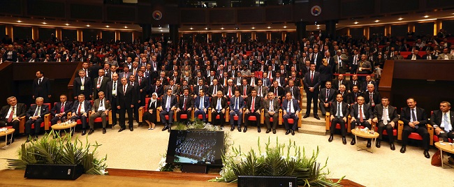 TÜRKİYE ODALAR VE BORSALAR BİRLİĞİ’NİN EV SAHİPLİĞİNDE DÜZENLENEN, 9. TÜRKİYE TİCARET VE SANAYİ ŞURASI’NDA SAMSUN’UN SORUNLARI VE ÇÖZÜM ÖNERİLERİ BAŞBAKAN BİNALİ YILDIRIM VE BAKANLARA ANLATILDI. (İHA/ANKARA-İHA)