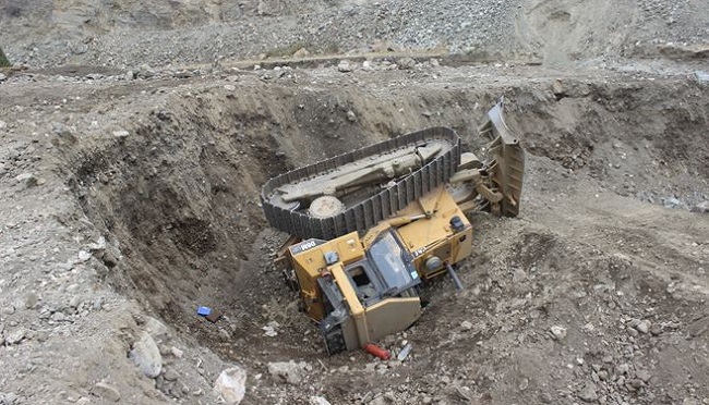 ÇORUM’DA OPERATÖR ÖLÜMDEN DÖNDÜ