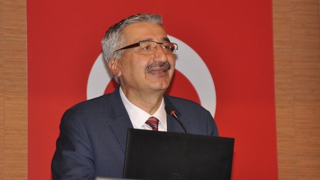 ÇORUM VALİSİ NECMEDDİN KILIÇ, GÜÇLÜ TÜRKİYE'Yİ ÜNİVERSİTELERİN OMUZLAYACAĞINI SÖYLEDİ (M. MUTTALİP YALÇIN/ÇORUM-İHA)