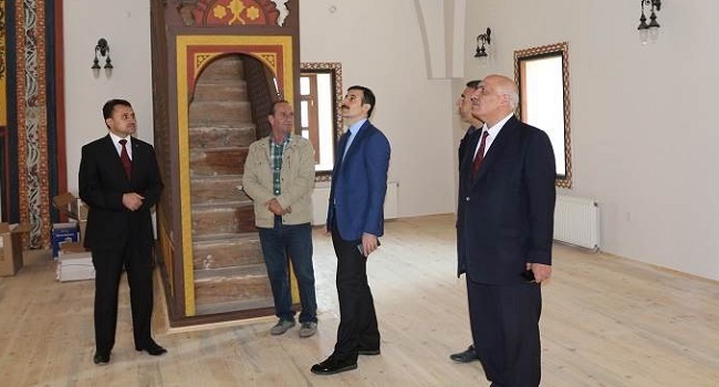 YETKİLİLERDEN BİLGİ ALDI (SERKAN ŞANSEVER/ÇORUM-İHA)