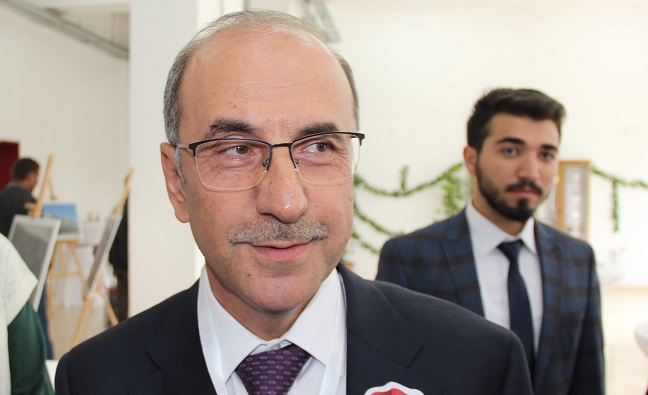 TCDD GENEL MÜDÜRÜ İSA APAYDIN, 2023 VİZYONUNDA 13 BİN KİLOMETRE DEMİR YOLU HATTI YAPMAYI PLANLADIKLARINI SÖYLEYEREK, “BİZİM SON YILLARDA GELİŞTİRMİŞ OLDUĞUMUZ KUZEY-GÜNEY PROJESİ OLARAK BAŞLATTIĞIMIZ, SAMSUN-ÇORUM, KIRIKKALE-KIRŞEHİR-AKSARAY, ADANA-MERSİN HATTI VAR. BÖYLECE SAMSUN VE MERSİN LİMANLARINI BİRBİRİNE BAĞLAMIŞ ALACAĞIZ” DEDİ. (YASİN ERDEM/KARABÜK-İHA)