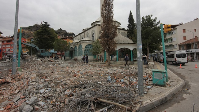 BEYLERÇELEBİ CAMİ’DE ÇALIŞMALAR BAŞLADI