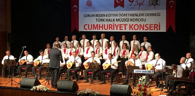 BEDEN EĞİTİMİ ÖĞRETMENLERİNDEN KONSER
