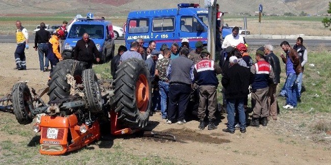ÇORUM’DA FECİ TRAKTÖR KAZASI: 1 ÖLÜ