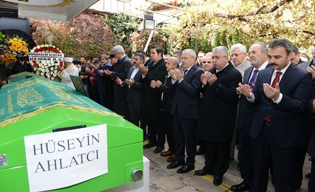 AHLATCI SON YOLCULUĞUNA UĞURLANDI