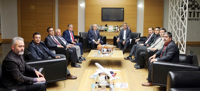 İŞADAMLARINDAN KAMPÜSE DESTEK