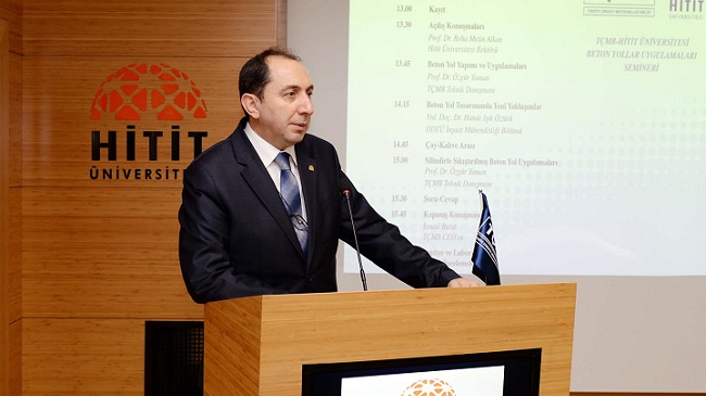 ÇORUM’DA İLK BETON YOL ÜNİVERSİTEYE