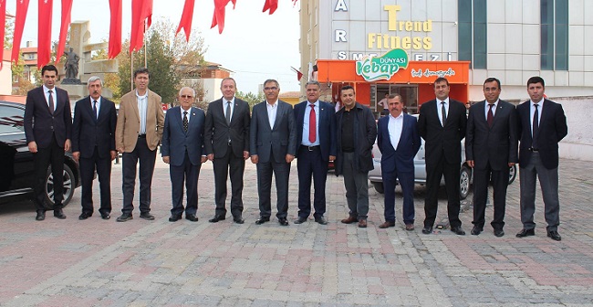 YEMEĞE ÇOK SAYIDA DAVETLİ KATILDI (SERKAN ŞANSEVER/ÇORUM-İHA)