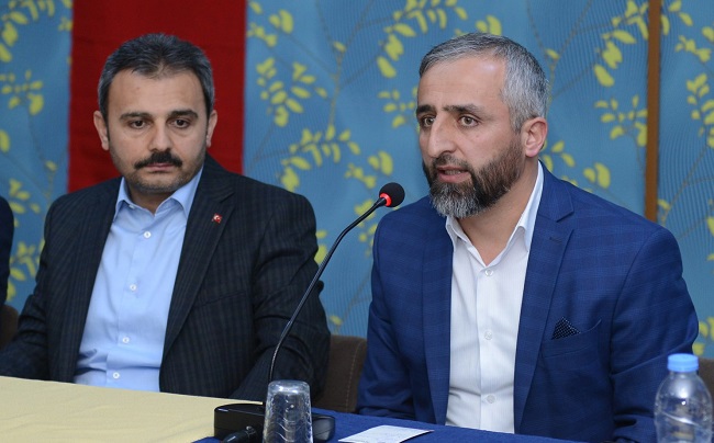 İNSANİ DEĞERLER PLATFORMU DÖNEM SÖZCÜSÜ ZEKİ KAMBUR SİVİL TOPLUM KURULUŞLARININ ÖNEMİNİ VURGULADI (İHA/ÇORUM-İHA)