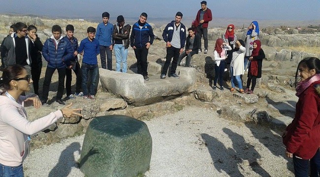 ÖĞRENCİLER TARİHİNİ GÖREREK TANIYACAK