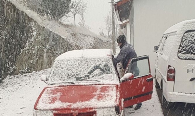 ÇORUM’UN KÖYLERİNDE KAR HEYECANI