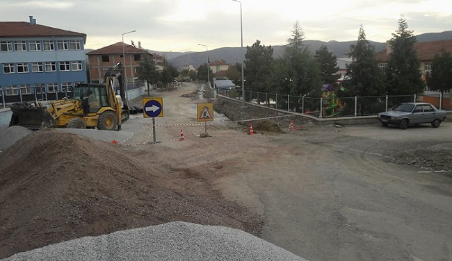 ORTAKÖY ŞEHİR İÇİ YOLLARINDA ÇALIŞMA