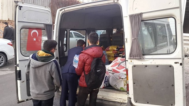 ÜLKÜCÜLERDEN TÜRKMENDAĞI’NA YARDIM