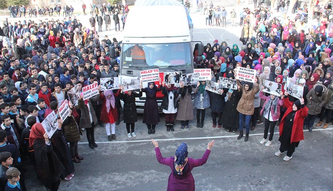 ÇORUMLU ÖĞRENCİLERDEN HALEP’E YARDIM