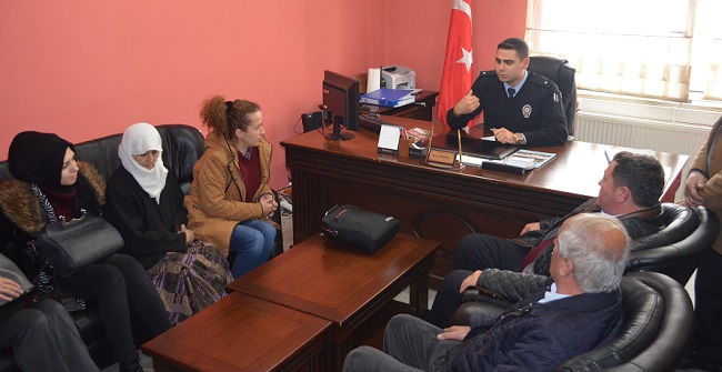 AK PARTİ KARGI İLÇE TEŞKİLATINDAN EMNİYETE ZİYARET (TURAN OZAN ACAR/ÇORUM-İHA) (TURAN OZAN ACAR/ÇORUM-İHA)