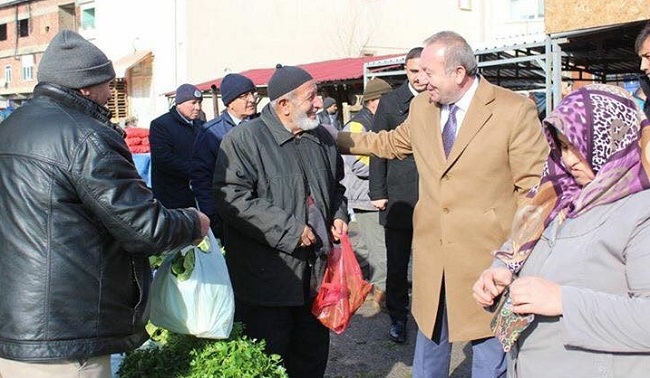 PAZARCILARIN SORUNLARINI DİNLEDİ