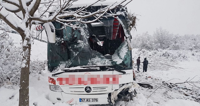 OTOBÜS KAZASI (İHA/SİNOP-İHA)