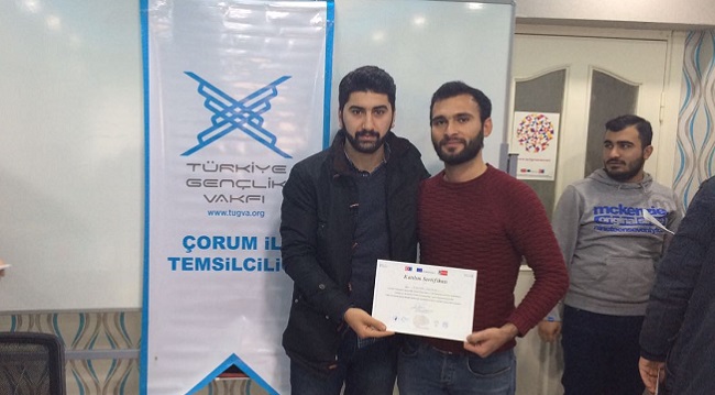 GENÇLER GİRİŞİMCİLİK EĞİTİMİ ALDI