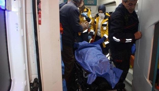 YAŞLI KADIN ÖLÜMDEN DÖNDÜ