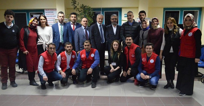 ÇORUMLU GENÇLERLE SOHBET ETTİLER