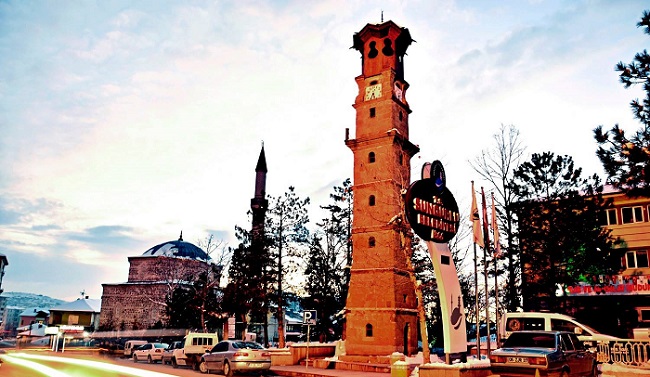 SUNGURLU’NUN NÜFUSU AZALDI
