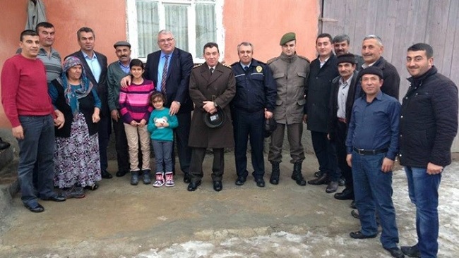 KAYMAKAM’DAN GAZİ’YE SÜRPRİZ ZİYARET