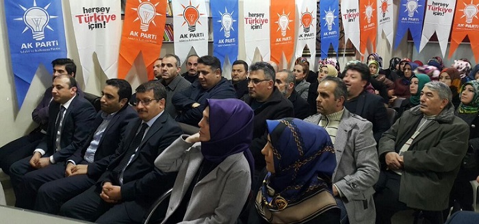 AK PARTİ İL BAŞKANI MEHMET KARADAĞ PARTİSİNİN ÇALIŞMALARI VE REFERANDUM HAZIRLIKLARI HAKKINDA BİLGİLER VERDİ (İSMAİL KABAKDERE/ÇORUM-İHA)