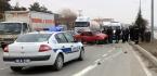 İKİ OTOMOBİL ÇARPIŞTI: 1 YARALI