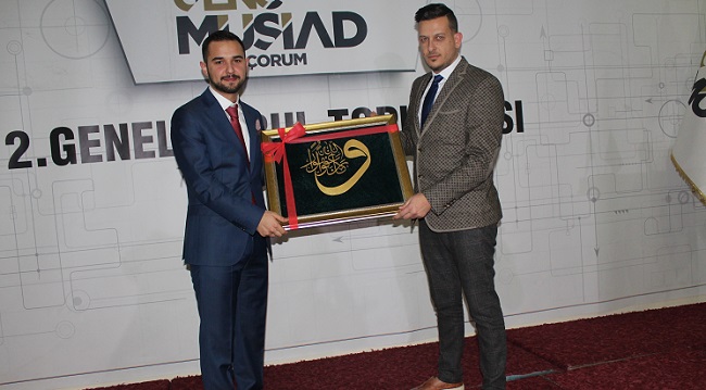 ESKİ YÖNETİM ÖDÜL 3